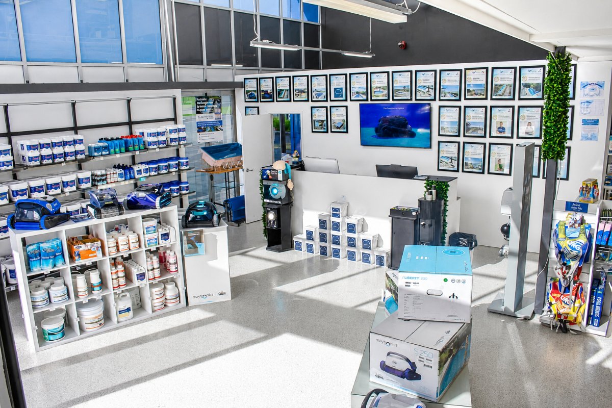 ultimate-pools-store-interior